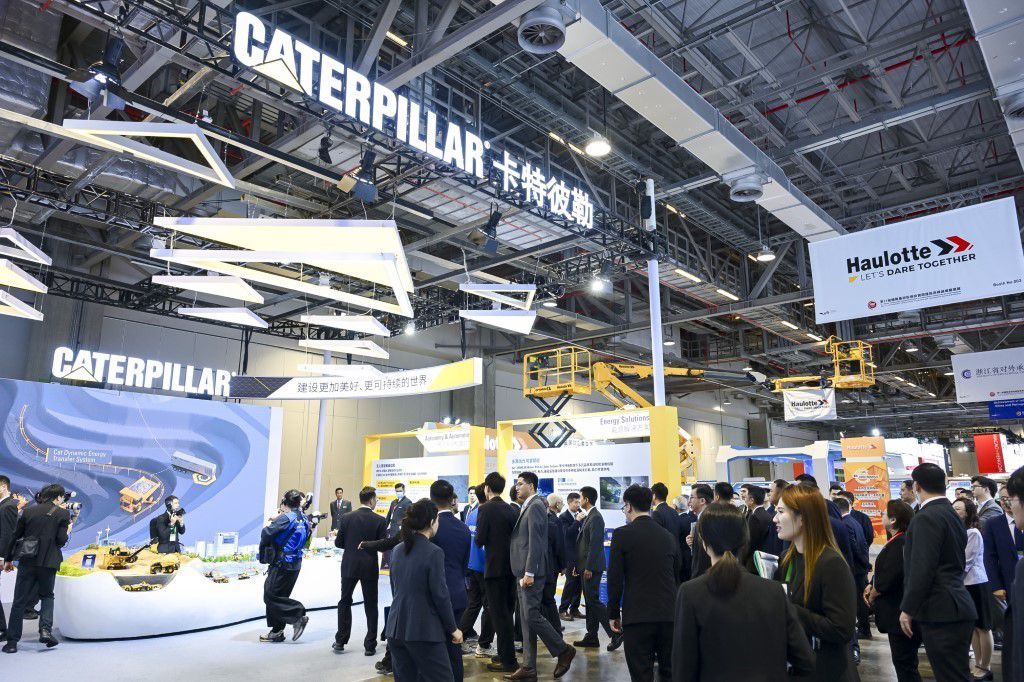 Caterpillar participates in the 17th IIICF