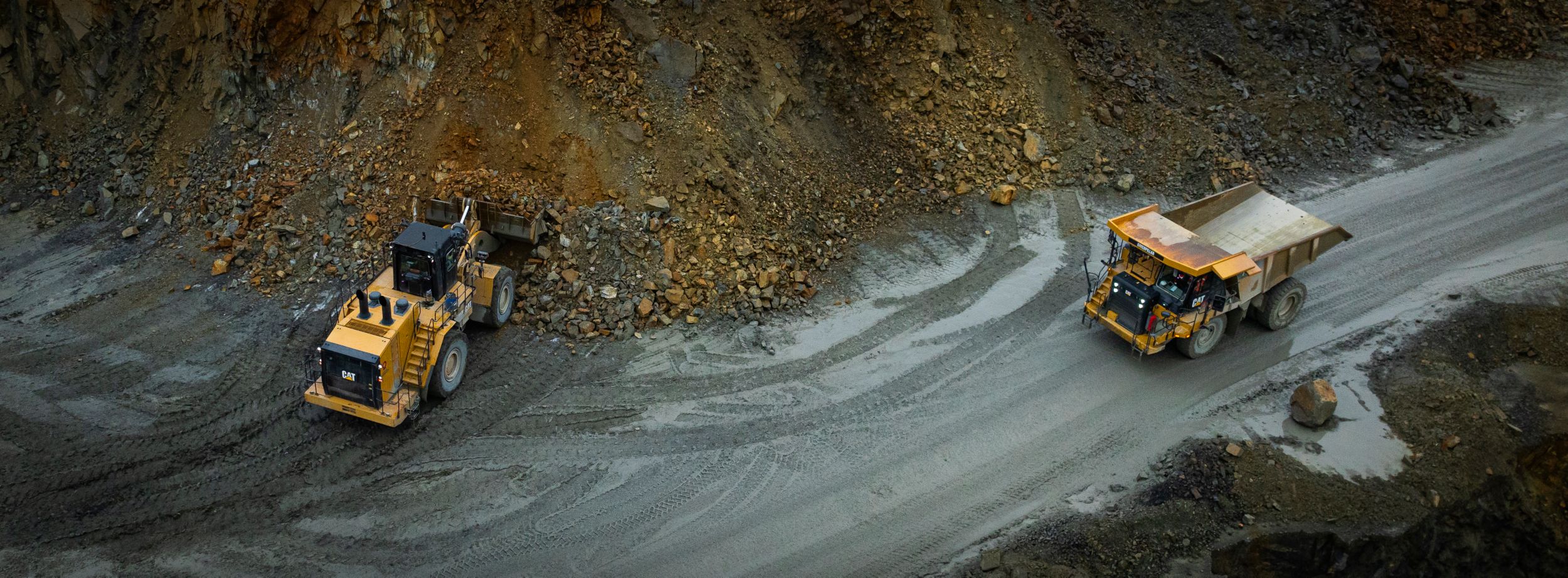 Equipment on a jobsite using VisionLink.
