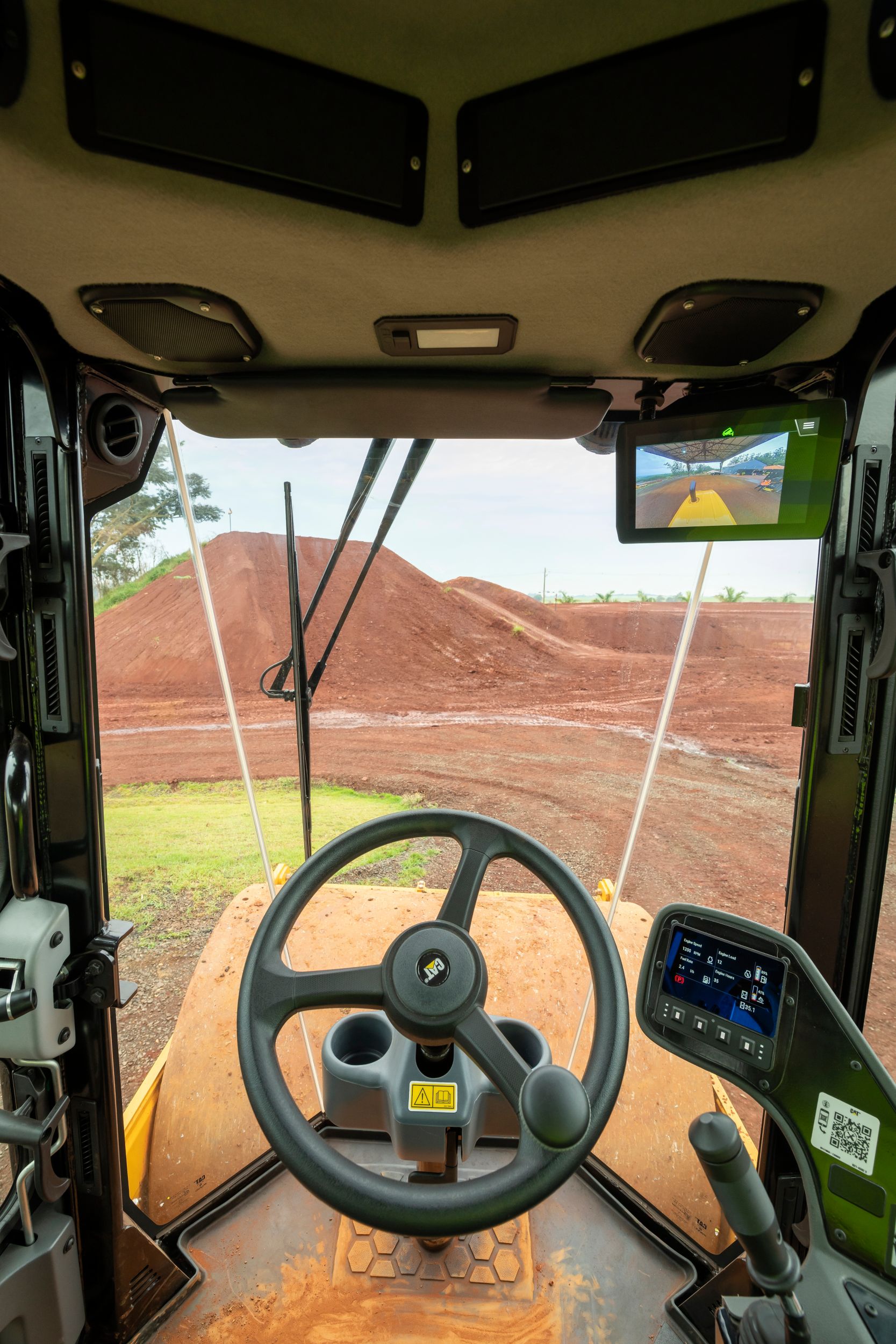 CS7 Vibratory Soil Compactor