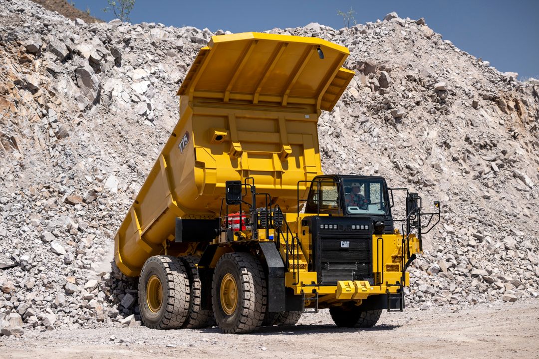 Trucks/Off-Highway Trucks | Cat | Caterpillar