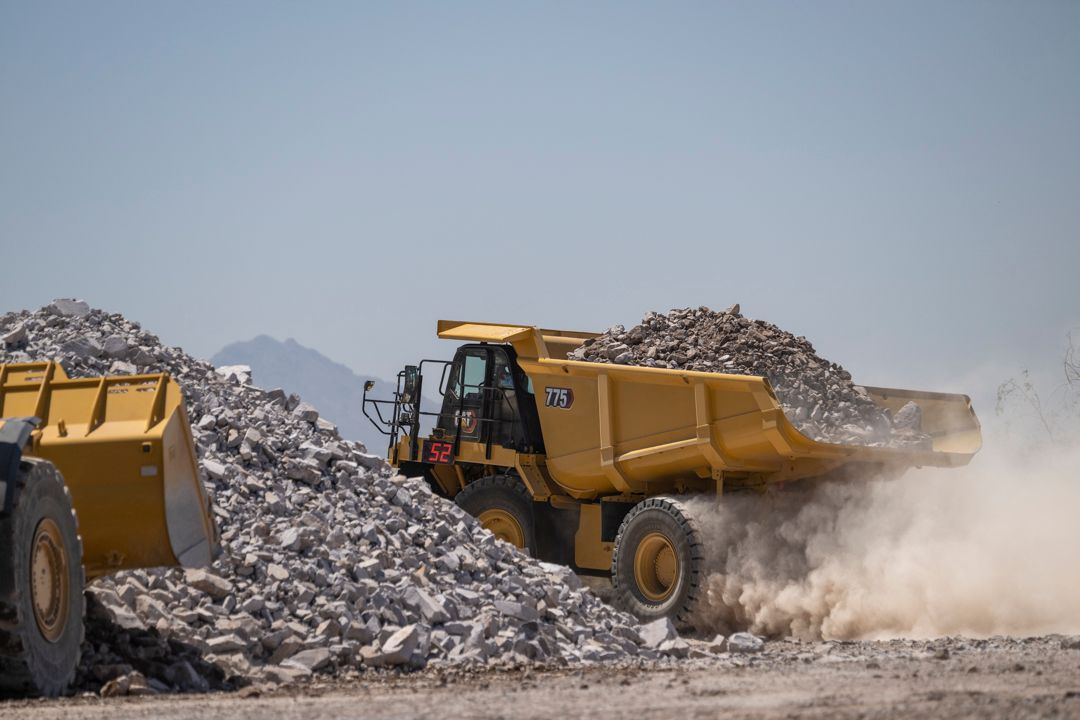Trucks/Off-Highway Trucks | Cat | Caterpillar