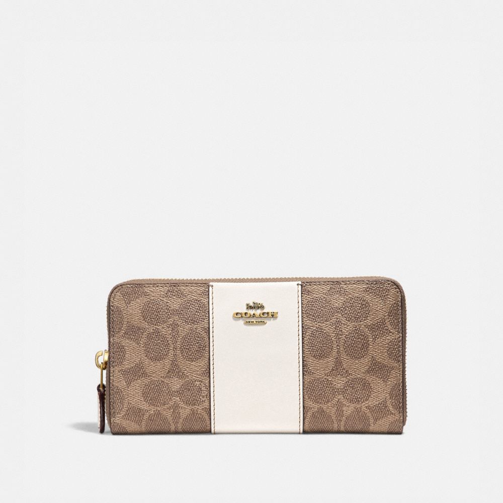 coach wallet female