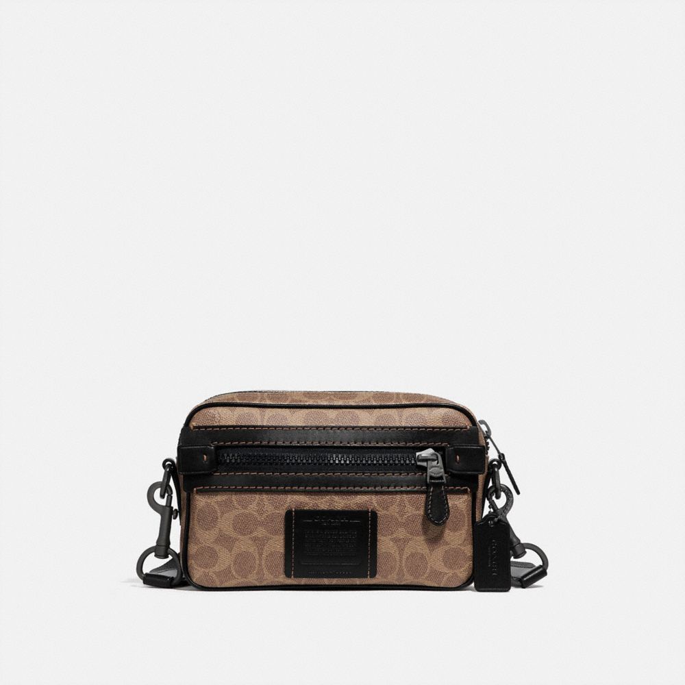 coach bags male