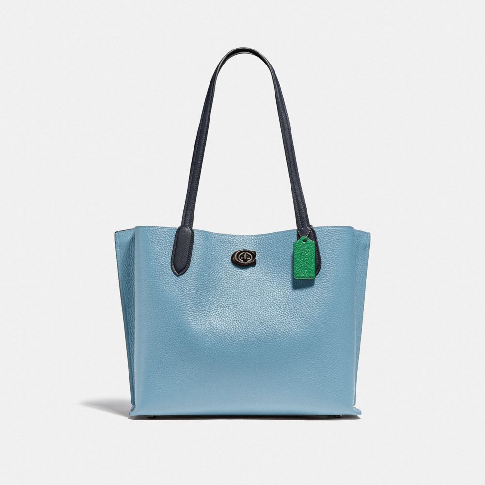 30代女性におすすめの定番人気ブランドのバッグはCOACHのウィロウ トート カラーブロック ウィズ シグネチャー キャンバス インテリア