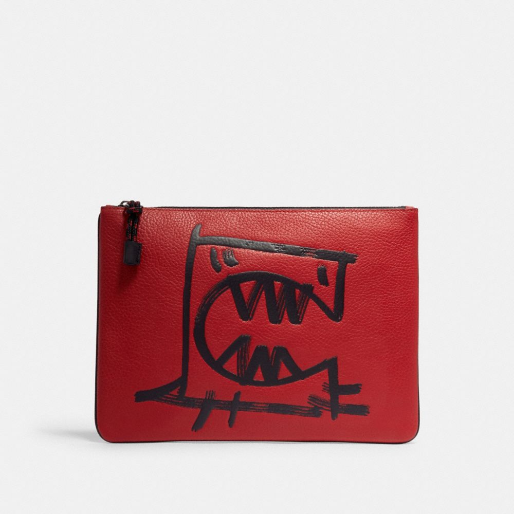 COACH 1207 Large Pouch With Rexy By Guang Yu QB/CRIMSON BLACK