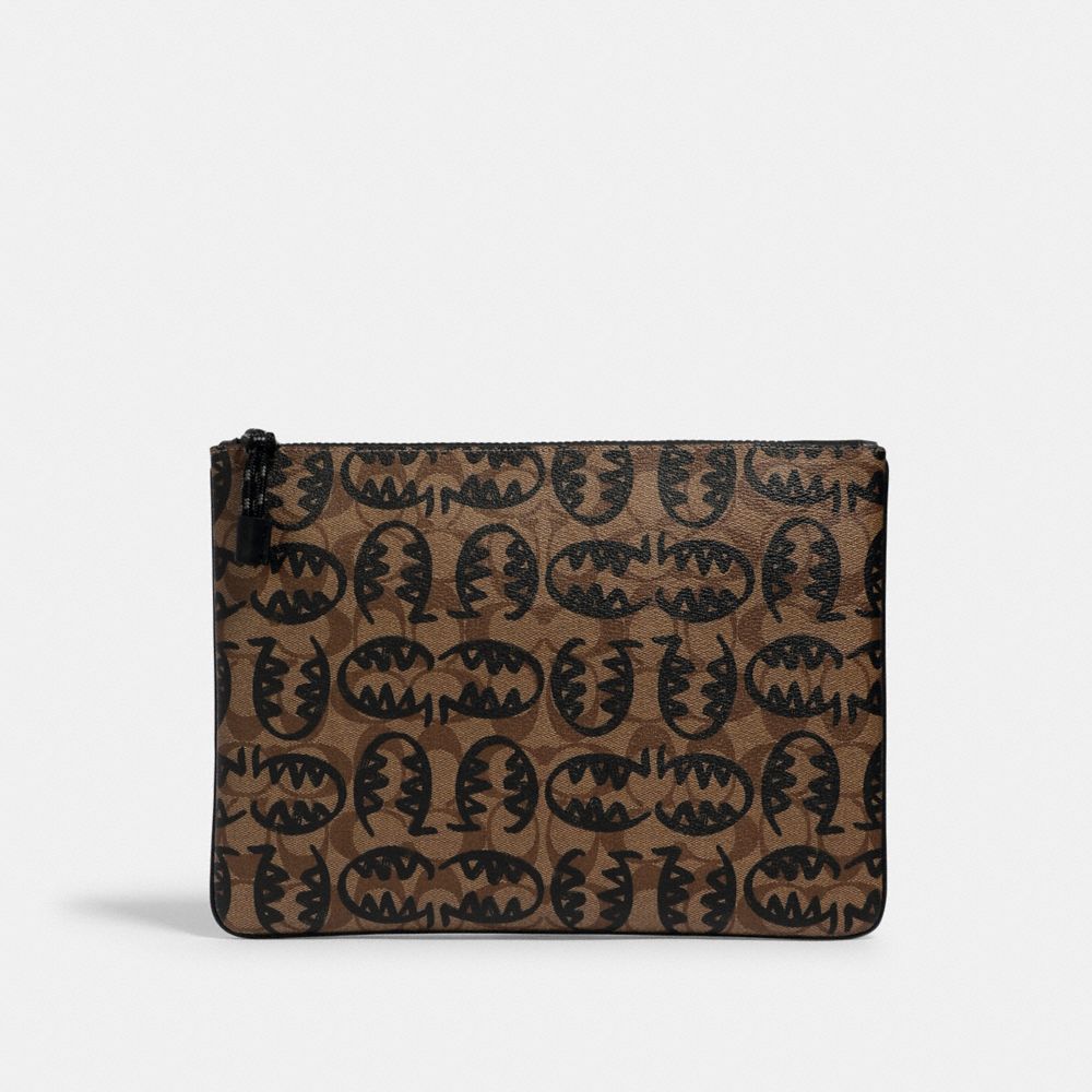 COACH 1261 - LARGE POUCH IN SIGNATURE CANVAS WITH REXY BY GUANG YU QB/TAN BLACK