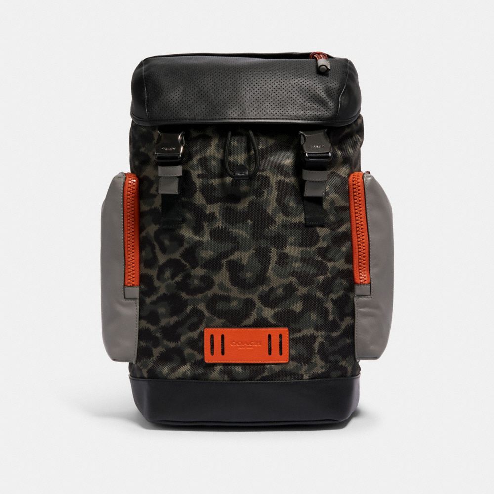 COACH 1902 - RANGER BACKPACK WITH ANIMAL CAMO SCRIPT PRINT QB/GREEN BLACK