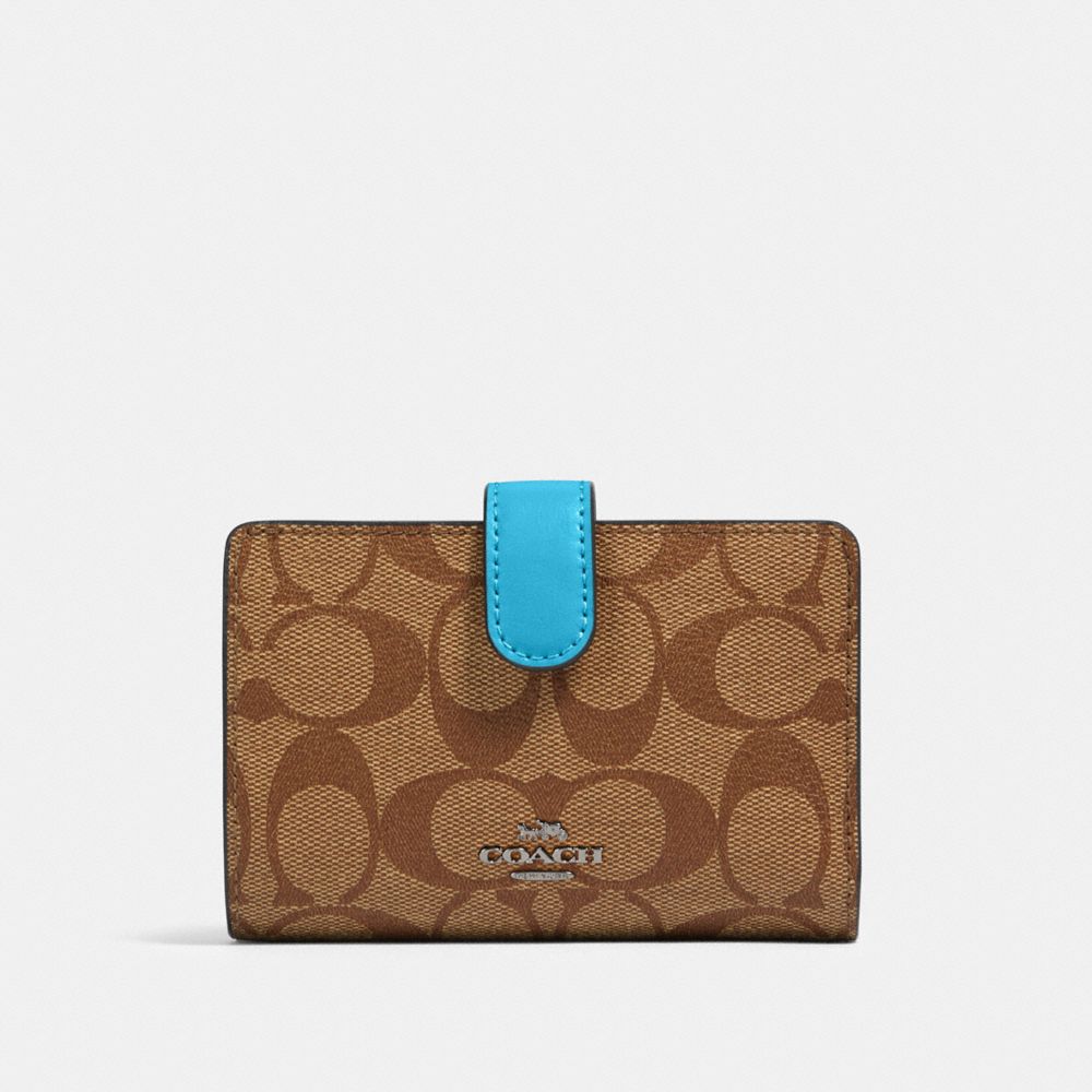 COACH 23553 Medium Corner Zip Wallet In Signature Canvas SV/KHAKI/AQUA