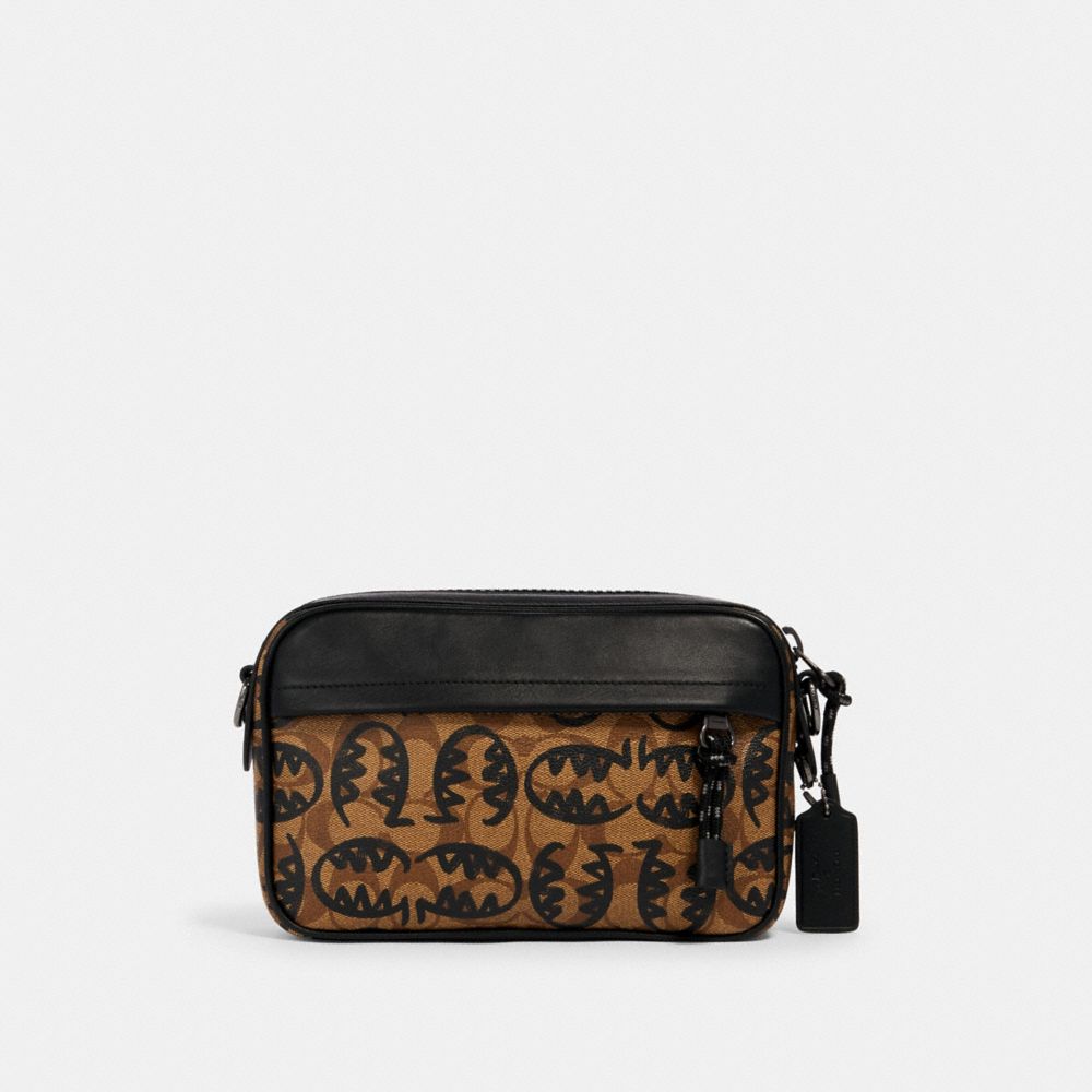 COACH GRAHAM CROSSBODY IN SIGNATURE CANVAS WITH REXY BY GUANG YU - QB/KHAKI BLACK - 2526
