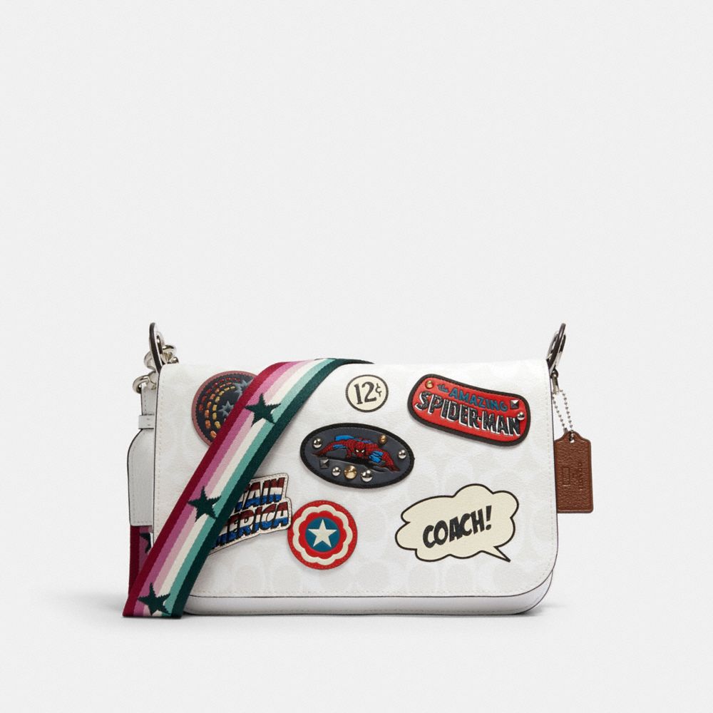 COACH â”‚ MARVEL JES MESSENGER IN SIGNATURE CANVAS WITH PATCHES - 2537 - SV/CHALK MULTI