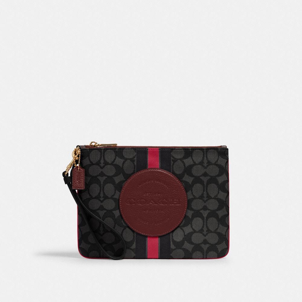 COACH DEMPSEY GALLERY POUCH IN SIGNATURE JACQUARD WITH STRIPE AND COACH PATCH - IM/BLACK WINE MULTI - 2633