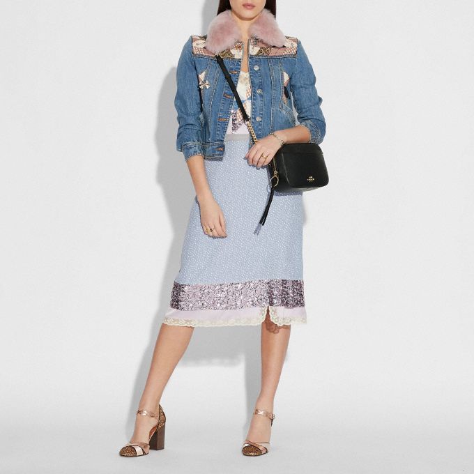 公式 Coach コーチ カメラ バッグ 全てのレディースバッグ