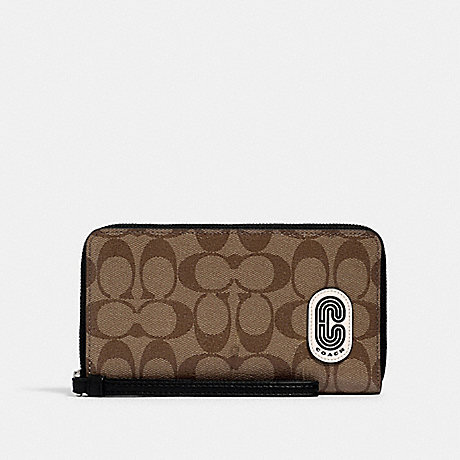 COACH LARGE PHONE WALLET IN SIGNATURE CANVAS WITH COACH PATCH - SV/KHAKI/BLACK - 3146