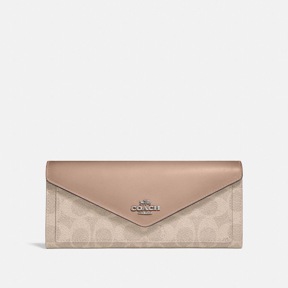 SOFT WALLET IN COLORBLOCK SIGNATURE CANVAS - LH/SAND TAUPE - COACH 31547