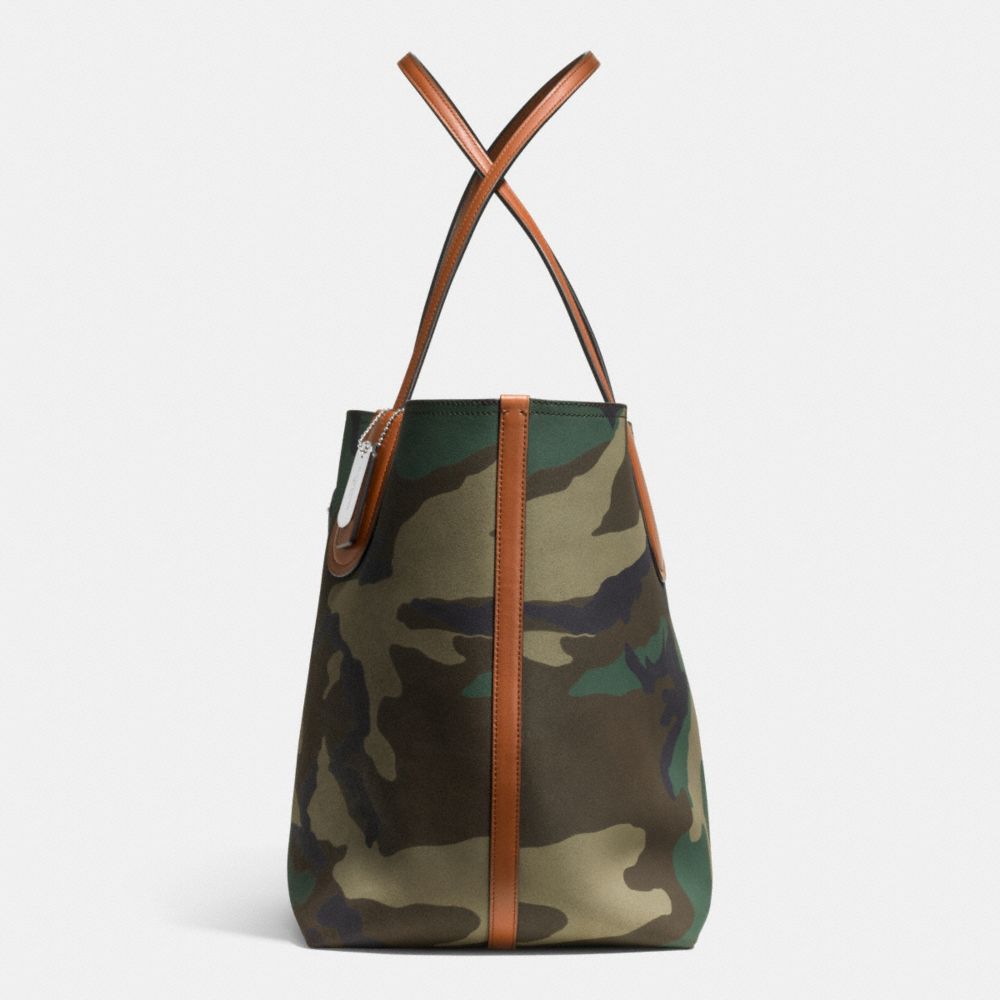 coach camo tote