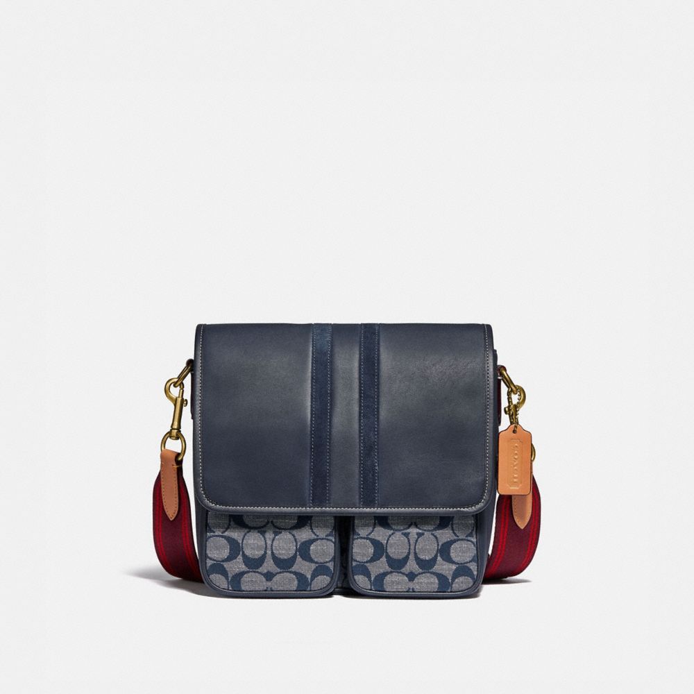 COACH 3679 MAP BAG IN SIGNATURE CHAMBRAY WITH VARSITY STRIPE OL/CHAMBRAY