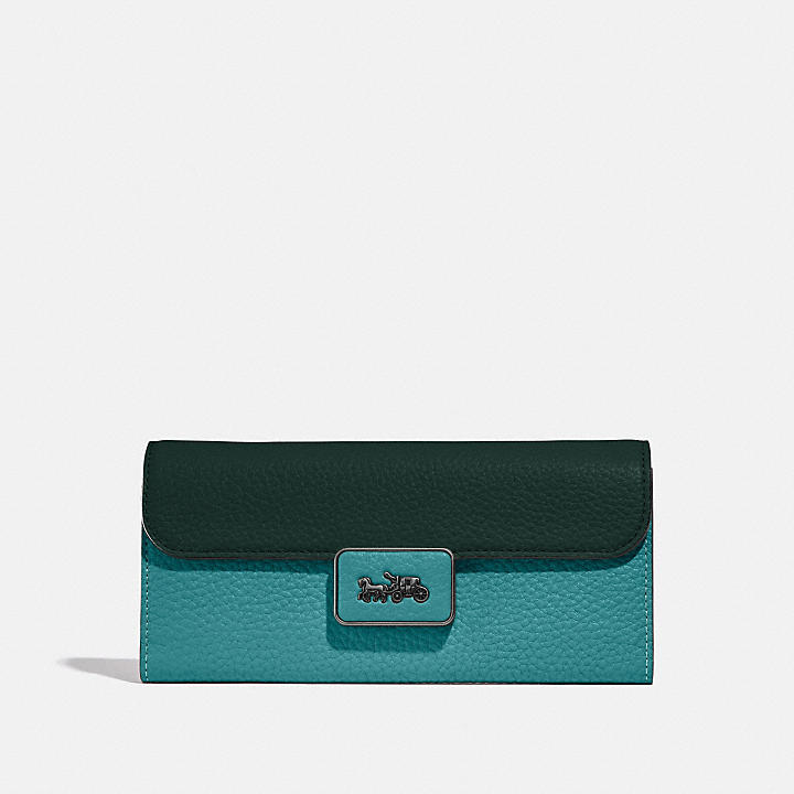 おしゃれなレディースブランドの緑の財布はCOACHのアリー ウォレット カラーブロックです