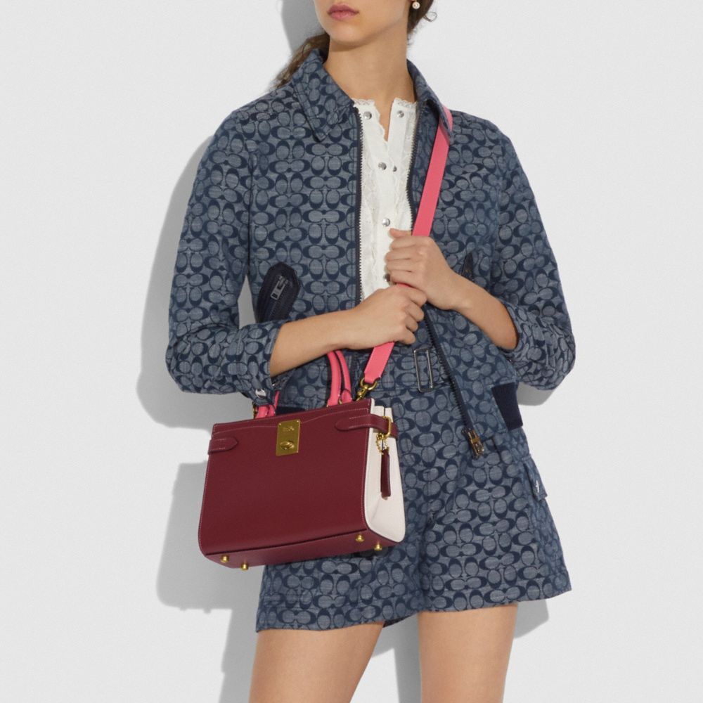 HUTTON CARRYALL IN COLORBLOCK