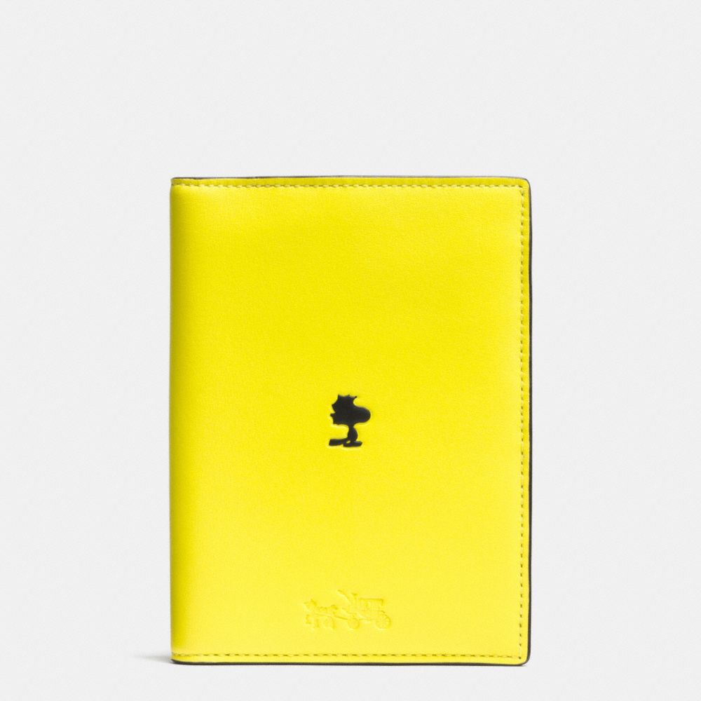 公式 Coach コーチ コーチ スヌーピー パスポート ケース