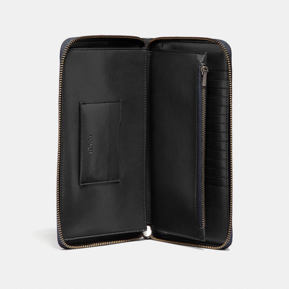 Travel Wallet In Signature Leather