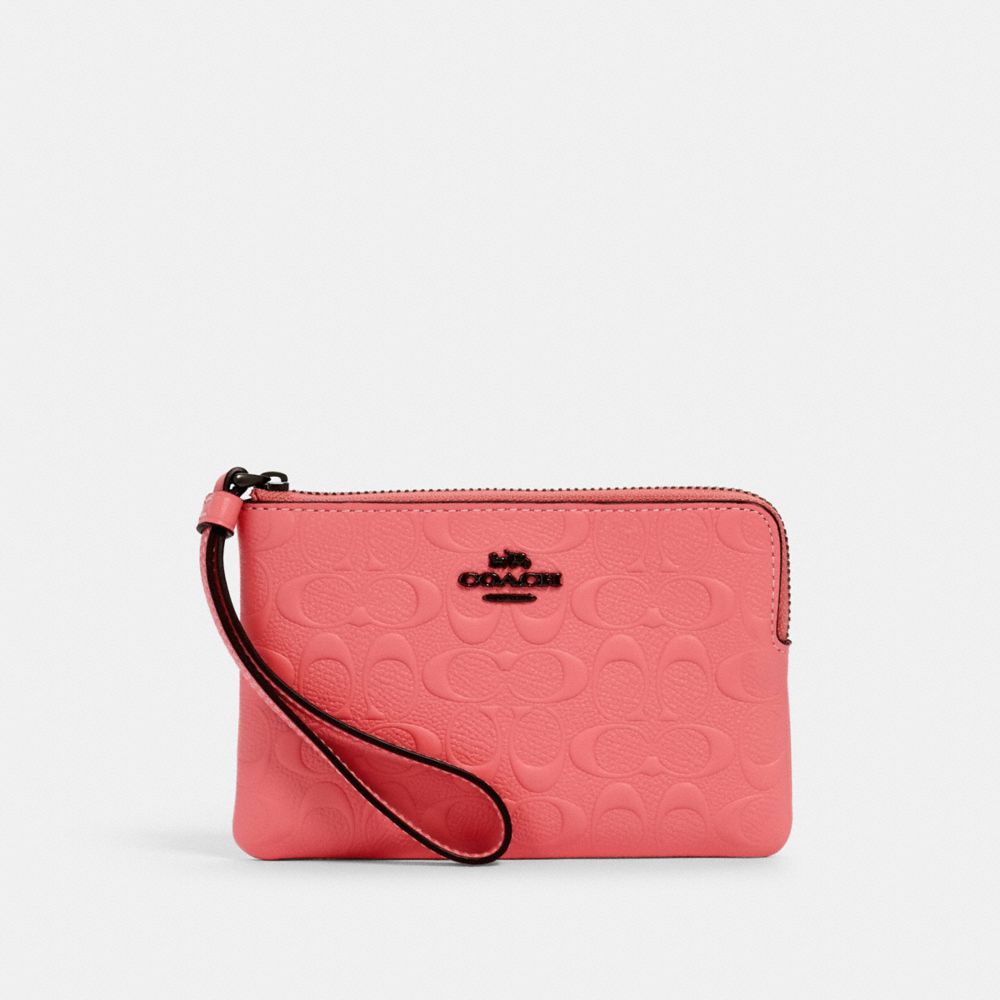 CORNER ZIP WRISTLET IN SIGNATURE LEATHER - QB/PINK LEMONADE - COACH 67555