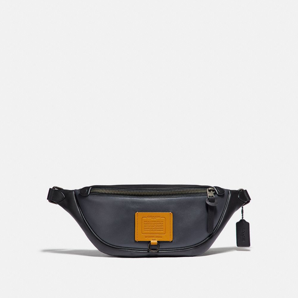 RIVINGTON BELT BAG IN COLORBLOCK - 69344 - MIDNIGHT NAVY/BLACK COPPER