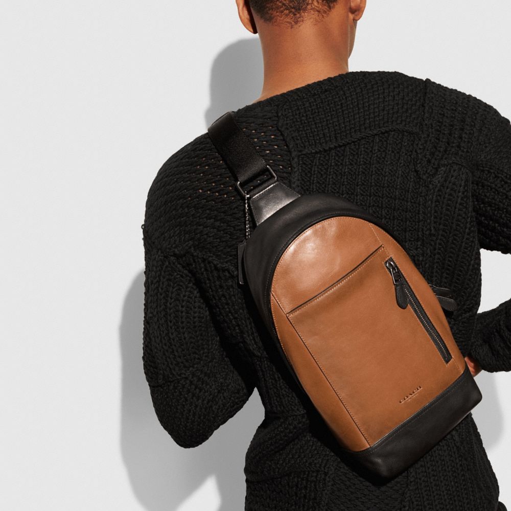 coach manhattan sling pack