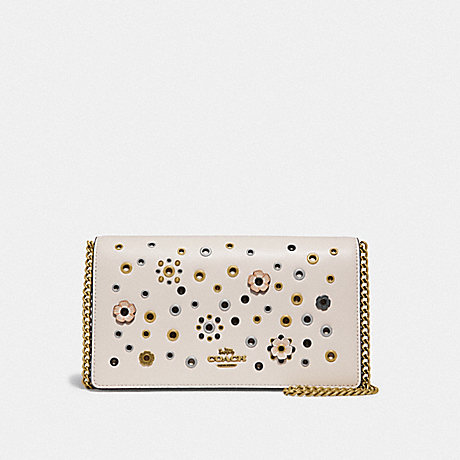 COACH CALLIE FOLDOVER CHAIN CLUTCH WITH SCATTERED RIVETS - BRASS/CHALK MULTI - 72397