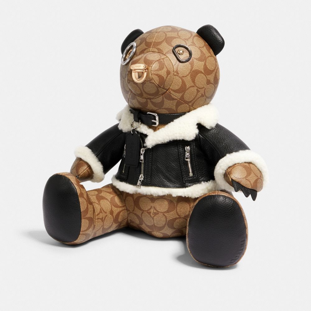 BEAR IN SIGNATURE CANVAS WITH MOTO JACKET - KHAKI/BLACK - COACH 7556