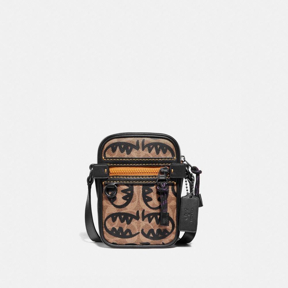 COACH 75762 DYLAN 10 IN SIGNATURE CANVAS WITH REXY BY GUANG YU KHAKI/BLACK COPPER