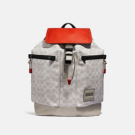 COACH Pacer Utility Backpack In Signature Canvas With Coach Patch - JI/CHALK/MANGO - 760