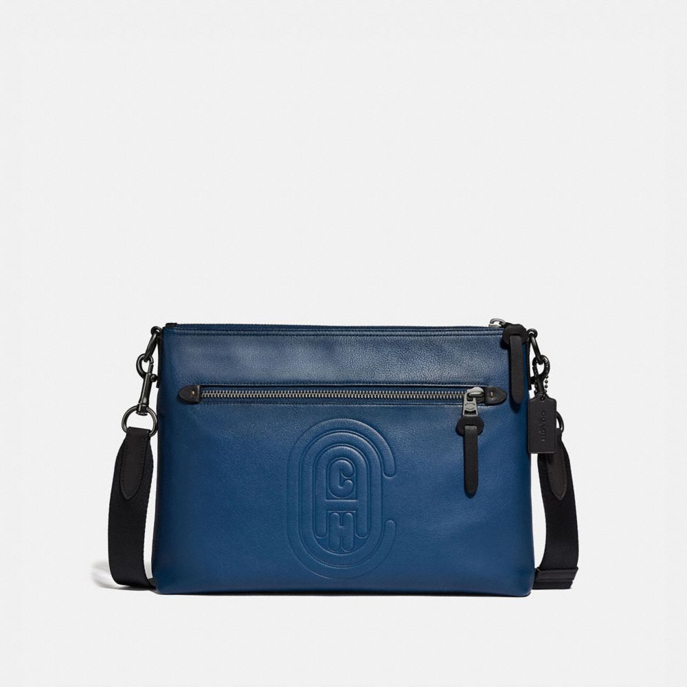 COACH 76146 RIVINGTON MESSENGER WITH COACH PATCH JI/TRUE-BLUE