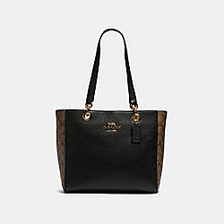 JES TOTE IN SIGNATURE CANVAS - 80810 - IM/KHAKI/BLACK