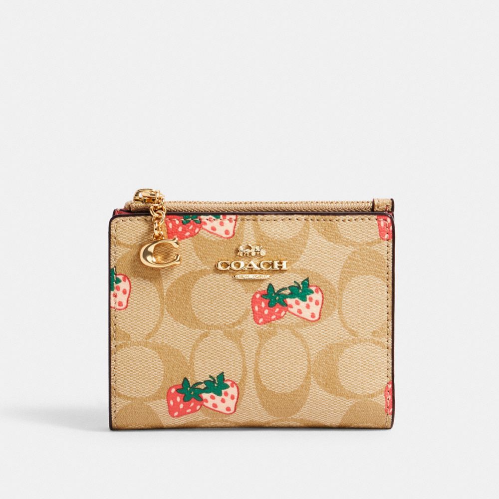 COACH 91199 Snap Card Case In Signature Canvas With Strawberry Print IM/KHAKI MULTI