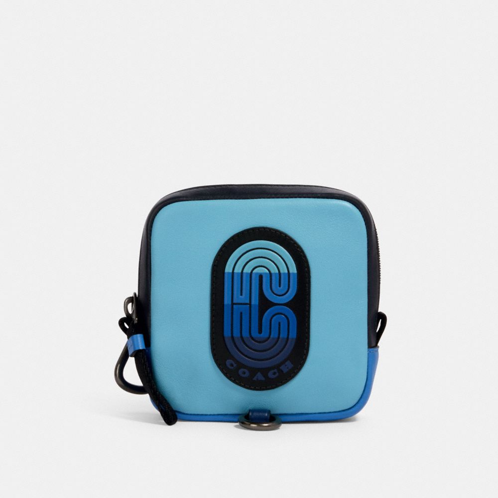 SQUARE HYBRID POUCH IN COLORBLOCK WITH COACH PATCH - QB/BLUE MULTI - COACH 91230
