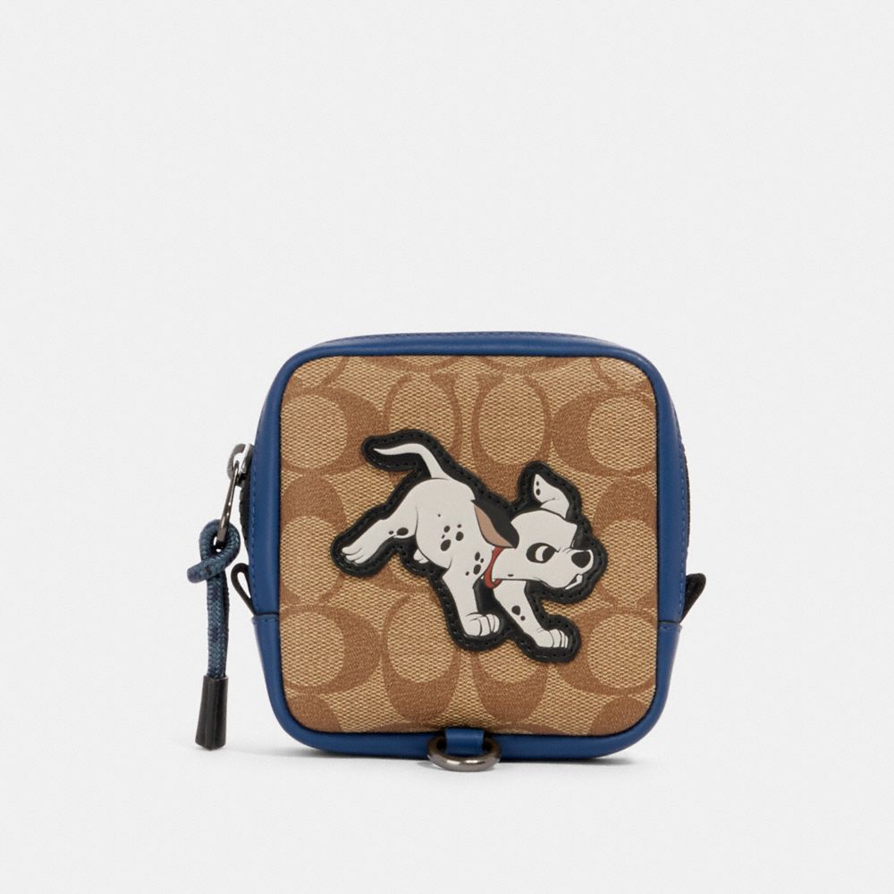 DISNEY X COACH SQUARE HYBRID POUCH IN SIGNATURE CANVAS WITH DALMATIAN - QB/ADMIRAL - COACH 91248