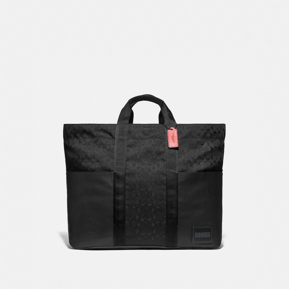 REVERSIBLE PACER TOTE IN SIGNATURE CORDURAÂ® FABRIC WITH CAMOUFLAGE APPLE PRINT AND COACH PATCH - BLACK COPPER/BLACK MULTI - COACH 949