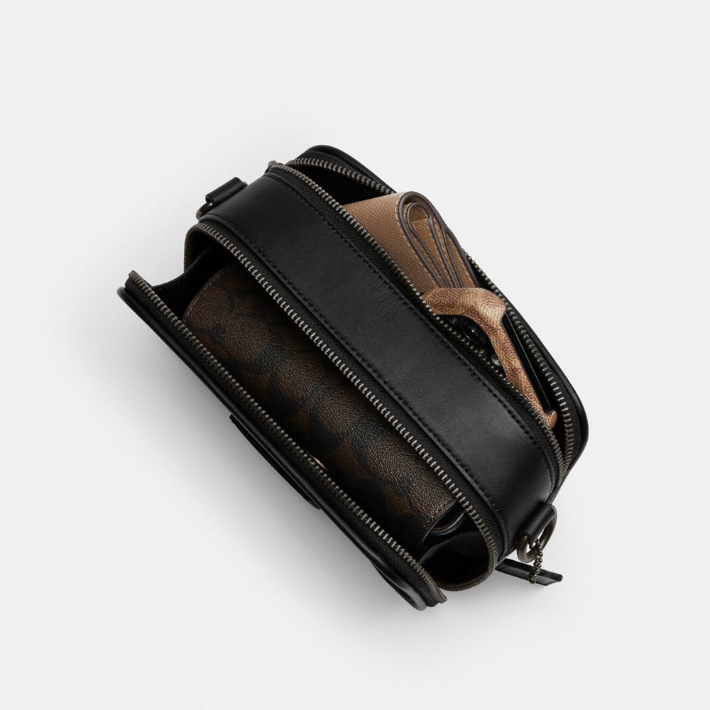 Wyatt Crossbody Bag With Sketch Print | Coach New Zealand