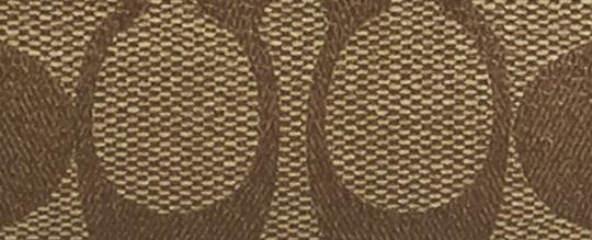 MEDIUM CORNER ZIP WALLET IN SIGNATURE CANVAS