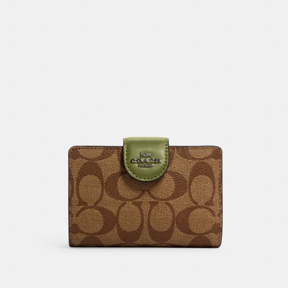 COACH C0082 Medium Corner Zip Wallet In Signature Canvas QB/KHAKI/OLIVE GREEN