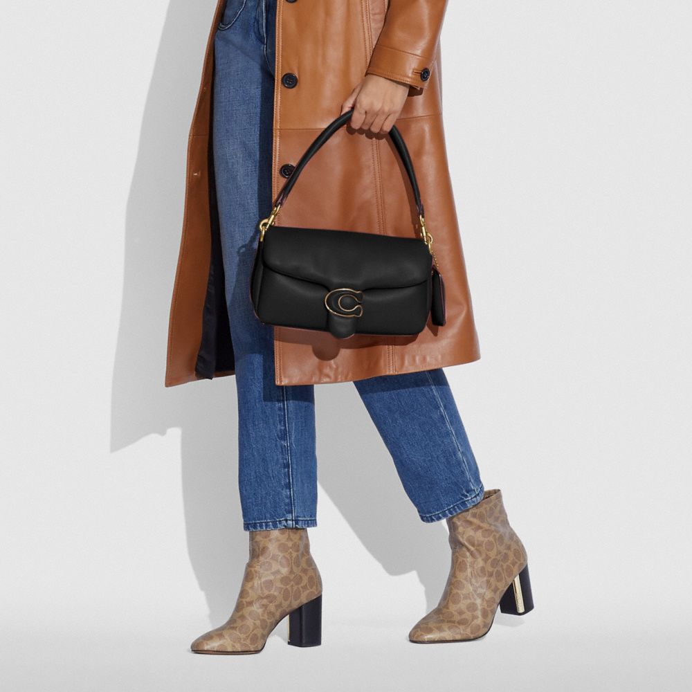 PILLOW TABBY SHOULDER BAG 26