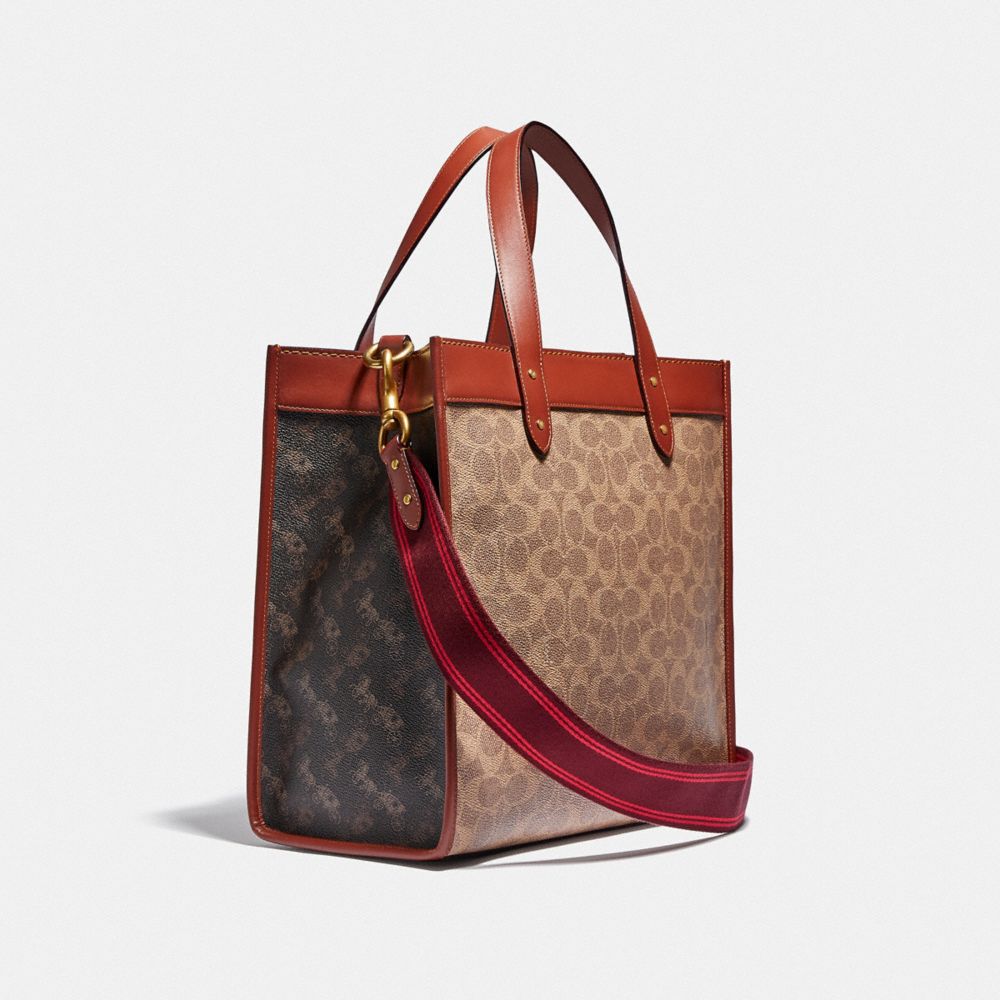 公式】COACH - コーチ | フィールド トート シグネチャー キャンバス ウィズ ホース アンド キャリッジ プリント | 全てのレディースバッグ 公式】COACH - コーチ | フィールド トート シグネチャー キャンバス ウィズ ホース アンド キャリッジ プリント | 全てのレディースバッグ