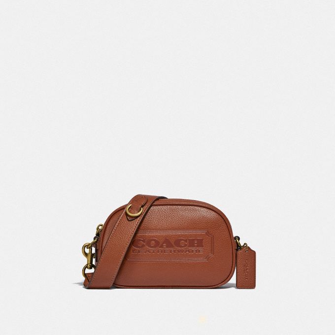 公式 Coach コーチ カメラ クロスボディ ウィズ コーチ バッジ 全てのレディースバッグ