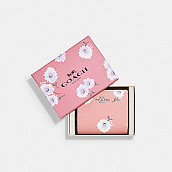 COACH C2889 Boxed Snap Wallet With Daisy Print SV/BUBBLEGUM MULTI