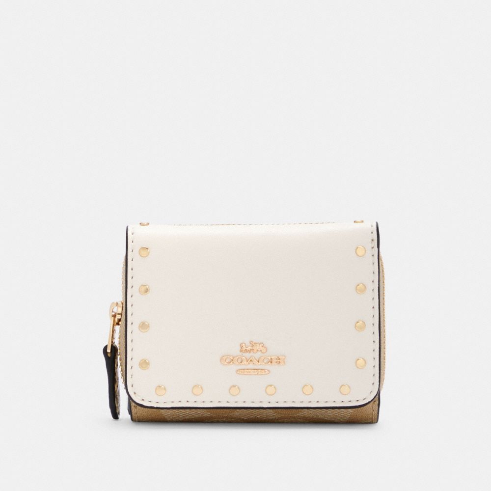 COACH SMALL TRIFOLD WALLET IN SIGNATURE CANVAS - IM/LIGHT KHAKI MULTI - C3322