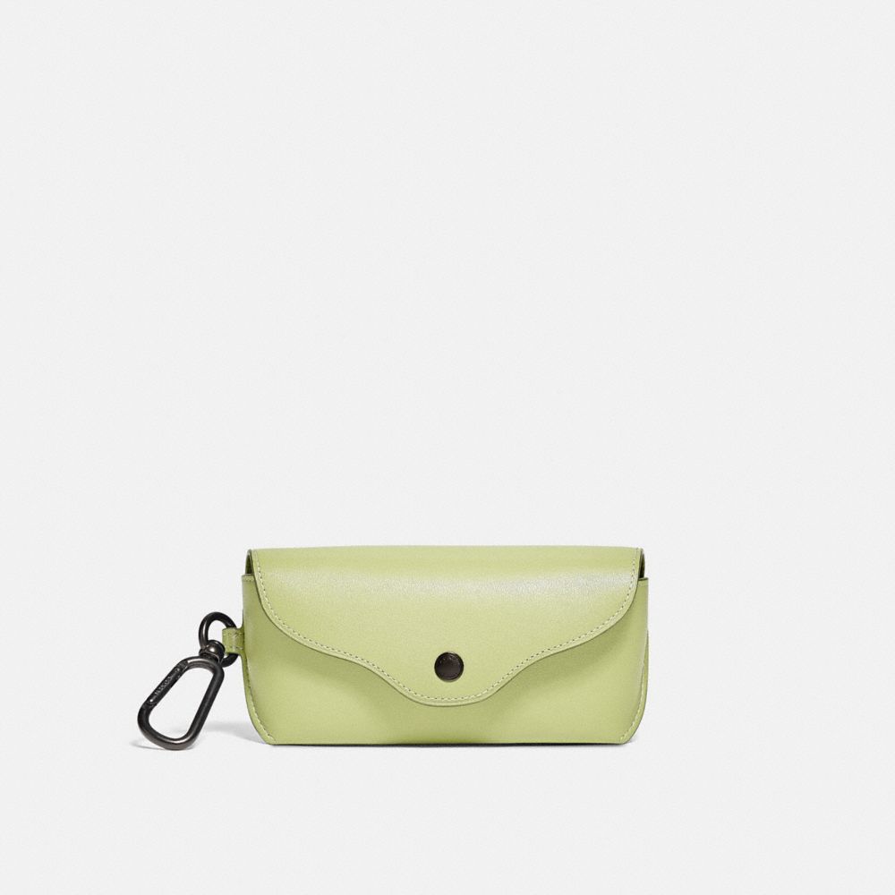 COACH C3779 - Charter Sunglass Case PALE LIME