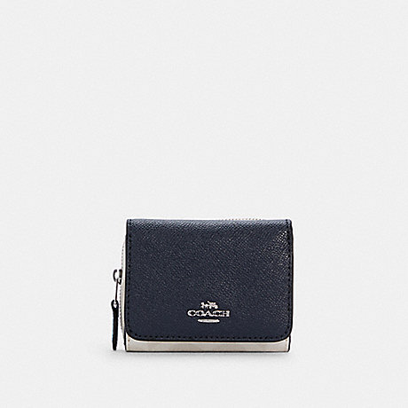 COACH SMALL TRIFOLD WALLET IN COLORBLOCK SIGNATURE CANVAS - SV/WATERFALL MIDNIGHT MULTI - C4527