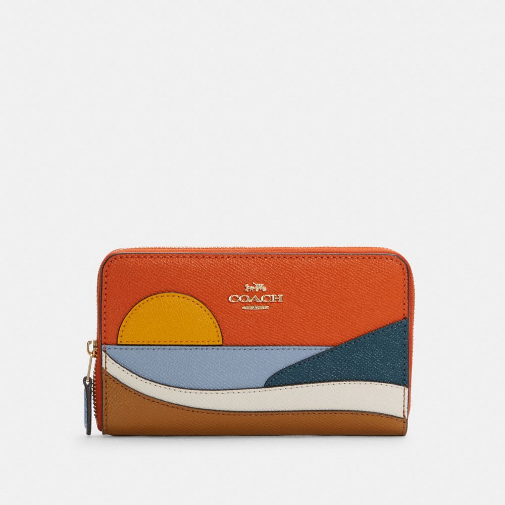 COACH C4534 - MEDIUM ID ZIP WALLET WITH BEACH POSTCARD IM/DARK ORANGE