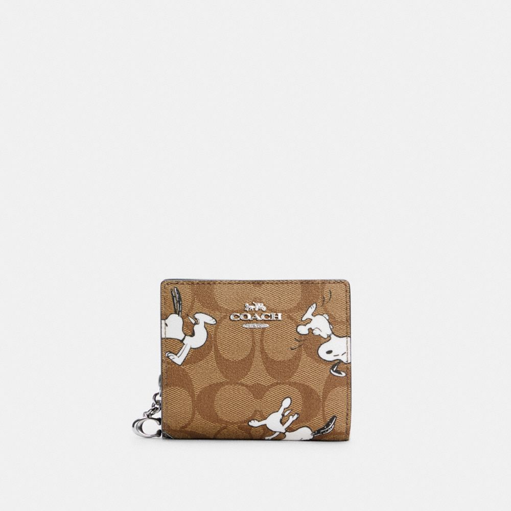 COACH C4591 Coach X Peanuts Snap Wallet In Signature Canvas With Snoopy Print SV/KHAKI MULTI
