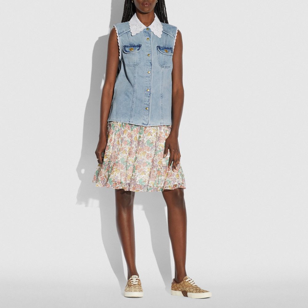 SLEEVELESS DENIM SHIRT